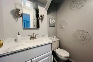 405 Parkwood Dr, Cranberry Township, PA 16066 - Photo 33