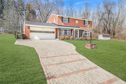 326 Sycamore St, Findlay Township, PA 15126 - Photo 3