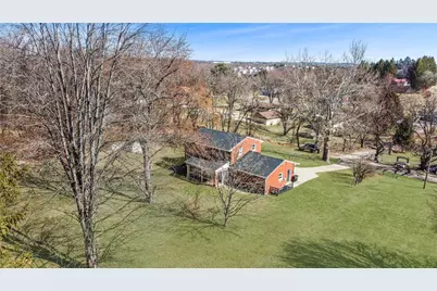 326 Sycamore St, Findlay Township, PA 15126 - Photo 27