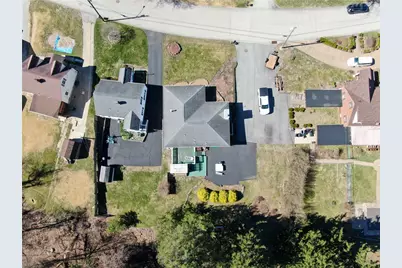 801 Maple Dr, Monongahela, PA 15063 - Photo 11