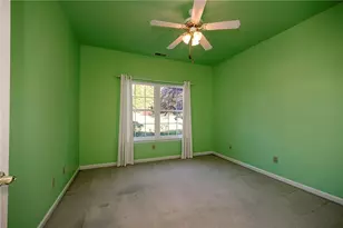 205 Patton Dr, Center Township, PA 15001 - Photo 25