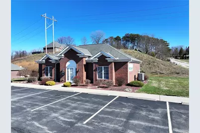 205 Patton Drive, Center Township, PA 15001 - Photo 33