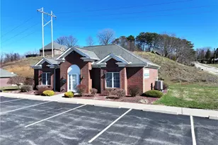 205 Patton Dr, Center Township, PA 15001 - Photo 33