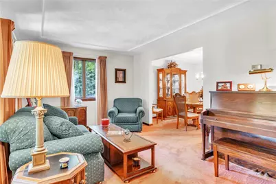 454 Cherokee Dr, Center Township, PA 16001 - Photo 17