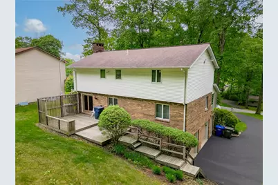 454 Cherokee Dr, Center Township, PA 16001 - Photo 3