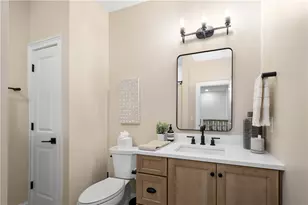 423 Magnolia Dr, Peters Township, PA 15367 - Photo 27