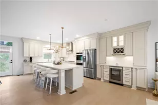 423 Magnolia Dr, Peters Township, PA 15367 - Photo 9