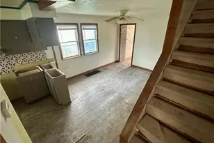 458-460 1st St, East Bethlehem, PA 15368 - Photo 15