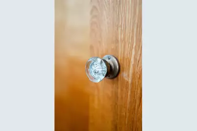 107 Biscayne Ter, Pittsburgh, PA 15212 - Photo 15