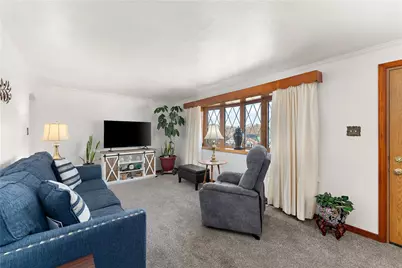 107 Biscayne Ter, Pittsburgh, PA 15212 - Photo 3