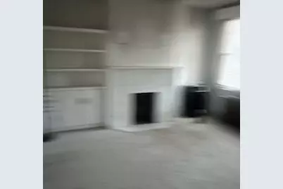 2010 Noble St, Pittsburgh, PA 15215 - Photo 11