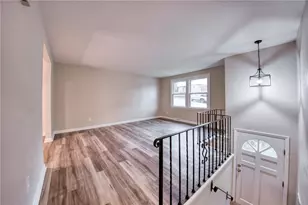 762 Cedarwood Dr, Pittsburgh, PA 15235 - Photo 3