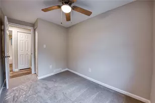 762 Cedarwood Dr, Pittsburgh, PA 15235 - Photo 15
