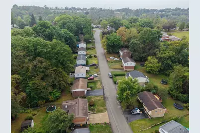 762 Cedarwood Dr, Pittsburgh, PA 15235 - Photo 15