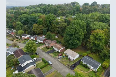 762 Cedarwood Dr, Pittsburgh, PA 15235 - Photo 13