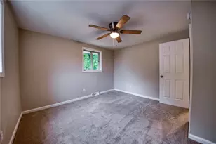 762 Cedarwood Dr, Pittsburgh, PA 15235 - Photo 25