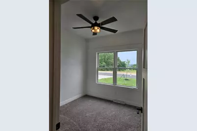 812 10th St, New Stanton, PA 15697 - Photo 15