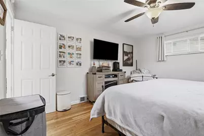 836 Lindenwood Dr, Pittsburgh, PA 15234 - Photo 17