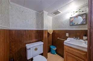 143 Gaymor, Ross Twp, PA 15214 - Photo 31