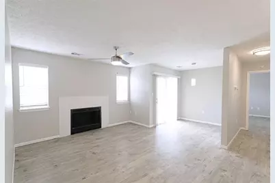 806 Riders Way, Moon/Crescent Twp, PA 15108 - Photo 3