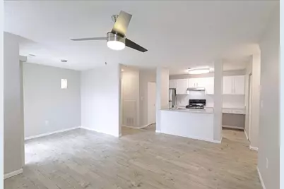 806 Riders Way, Moon/Crescent Twp, PA 15108 - Photo 5