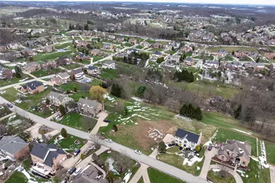 209 Fox Run Dr, Peters Township, PA 15367 - Photo 11