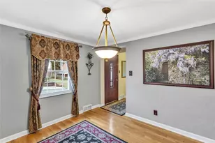 4415 McKee Dr, Pittsburgh, PA 15236 - Photo 9