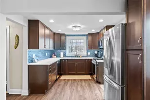 1943 Altmar St, Pittsburgh, PA 15226 - Photo 9