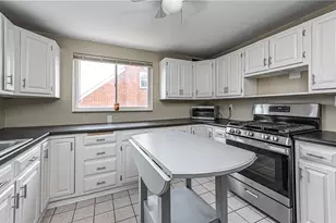 107 Hoffman St, Pittsburgh, PA 15116 - Photo 7