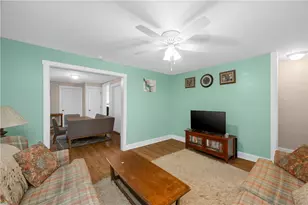 618 Riverside Ave, Grove City Boro, PA 16127 - Photo 5