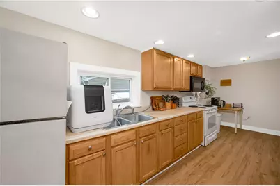 618 Riverside Avenue, Grove City Boro, PA 16127 - Photo 9