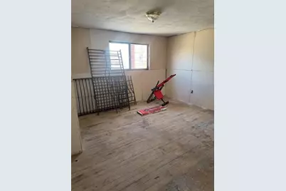 420 Brown St, Everson, PA 15631 - Photo 11