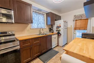 10 Pioneer Ave, Pittsburgh, PA 15229 - Photo 9