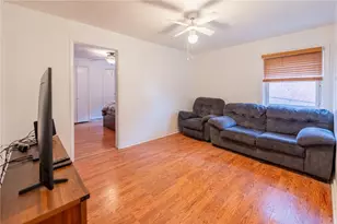 10 Pioneer Ave, Pittsburgh, PA 15229 - Photo 19