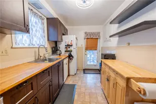 10 Pioneer Ave, Pittsburgh, PA 15229 - Photo 13