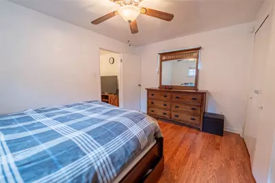 10 Pioneer Ave, Pittsburgh, PA 15229 - Photo 17