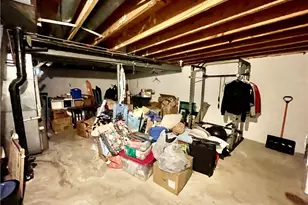 604 Countryside Dr, Robinson Twp, PA 15136 - Photo 15