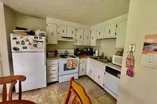 604 Countryside Dr, Robinson Twp, PA 15136 - Photo 7