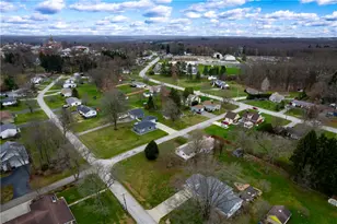 310 Sherwood Dr, Mercer Boro, PA 16137 - Photo 33