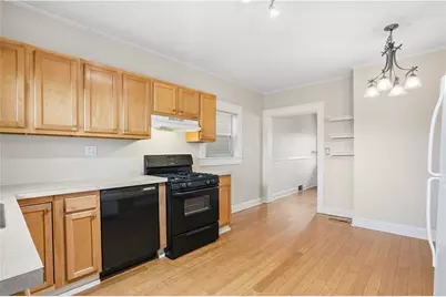 7 Augustine Street, Pittsburgh, PA 15207 - Photo 13