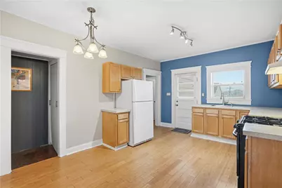 7 Augustine Street, Pittsburgh, PA 15207 - Photo 9