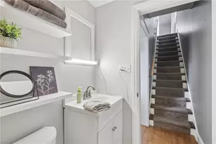 7 Augustine St, Pittsburgh, PA 15207 - Photo 13