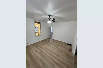 2931 Zephyr Ave, Pittsburgh, PA 15204 - Photo 3