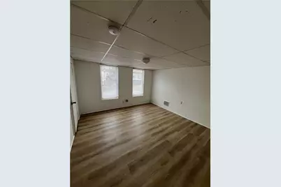 2931 Zephyr Ave, Pittsburgh, PA 15204 - Photo 11