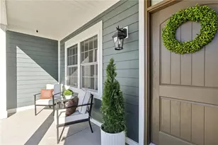 216 Hickory Ln, Adams Township, PA 16046 - Photo 3