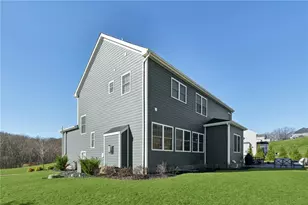 216 Hickory Ln, Adams Township, PA 16046 - Photo 45