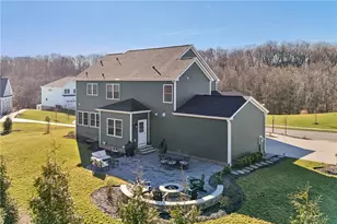 216 Hickory Ln, Adams Township, PA 16046 - Photo 43