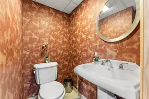 126 Altadena Dr, Pittsburgh, PA 15228 - Photo 31