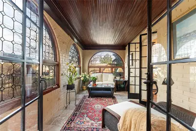 126 Altadena Dr, Pittsburgh, PA 15228 - Photo 13