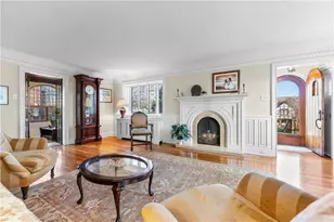 126 Altadena Dr, Pittsburgh, PA 15228 - Photo 7